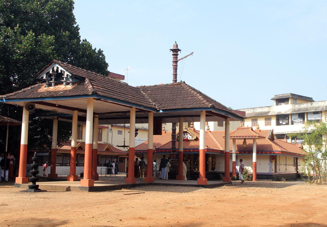 מלון Cheruvalli Swades Residency מראה חיצוני תמונה